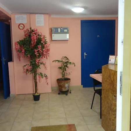 Hotel Santana 2*