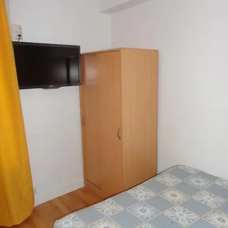 Hotel Santana Clichy