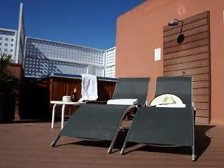 Santana Hotel Clichy